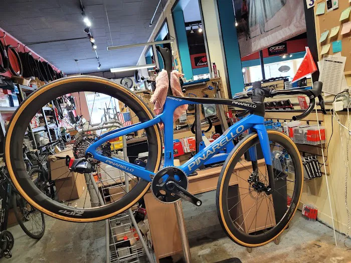 Dave's Bike Shop 0