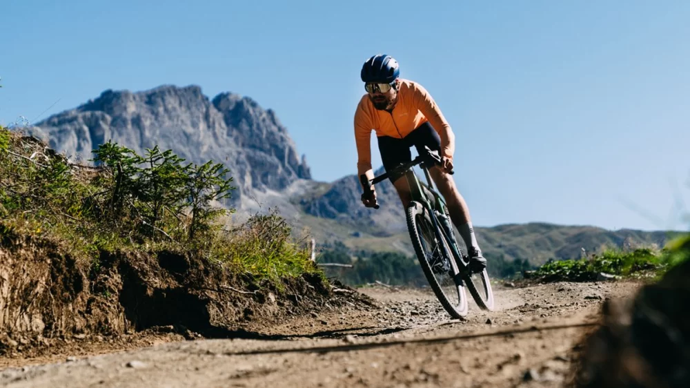 Best Bikes for Tackling Gravel Roads – Top Choices for Off-Road Adventures