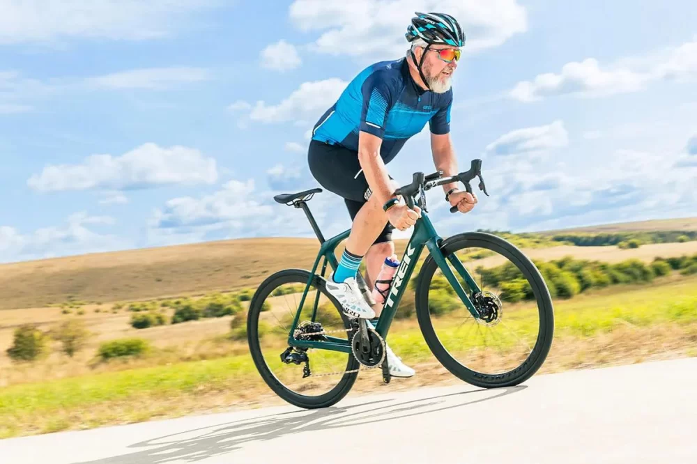 Best Bikes for Long-Distance Cycling: Top Picks for Endurance Rides