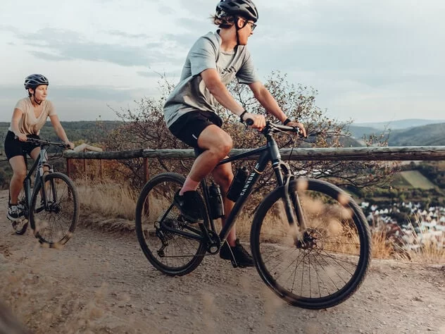Best Hybrid Bikes for Longer Bike Tours: Ultimate Guide for Comfortable Rides