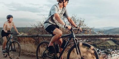 Best Hybrid Bikes for Longer Bike Tours: Ultimate Guide for Comfortable Rides