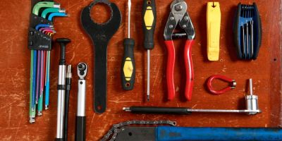 Essential Bike Tools for On-the-Road Repairs: A Cyclist's Guide to Emergency Maintenance