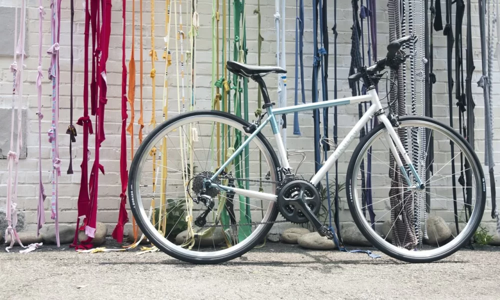 Choosing the Perfect Road Bike for Long-Distance Touring: A Comprehensive Guide
