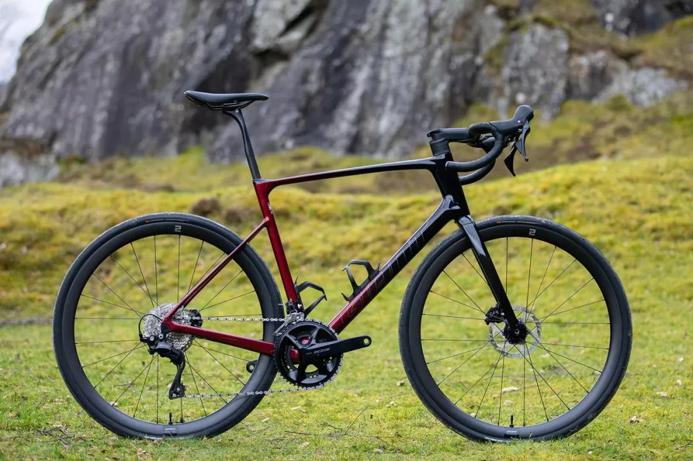Best Bikes for Endurance Cycling Events: Top Picks for Long-Distance Riders
