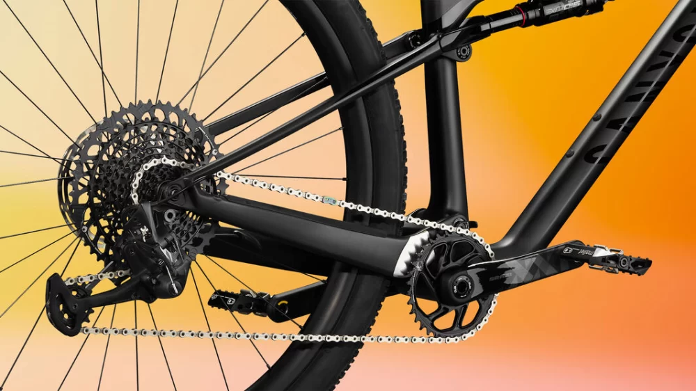 Exploring the Performance and Benefits of Mountain Bikes with SRAM X01 Drivetrain